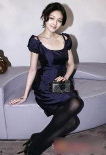女明星丝袜照,女明星的时尚魅力瞬间